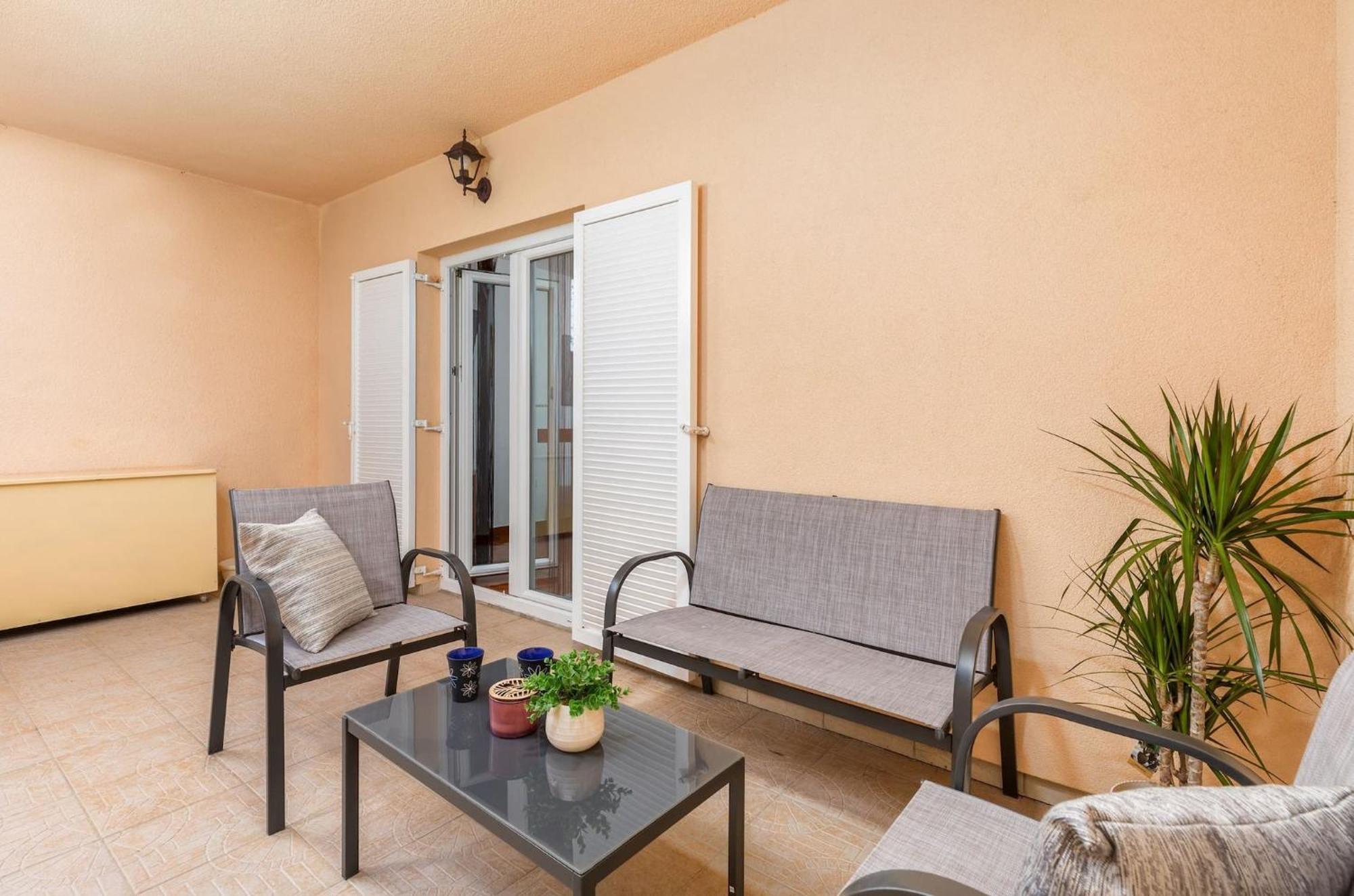Apartment Buneta With Relaxing Outdoor Area Ližnjan 外观 照片