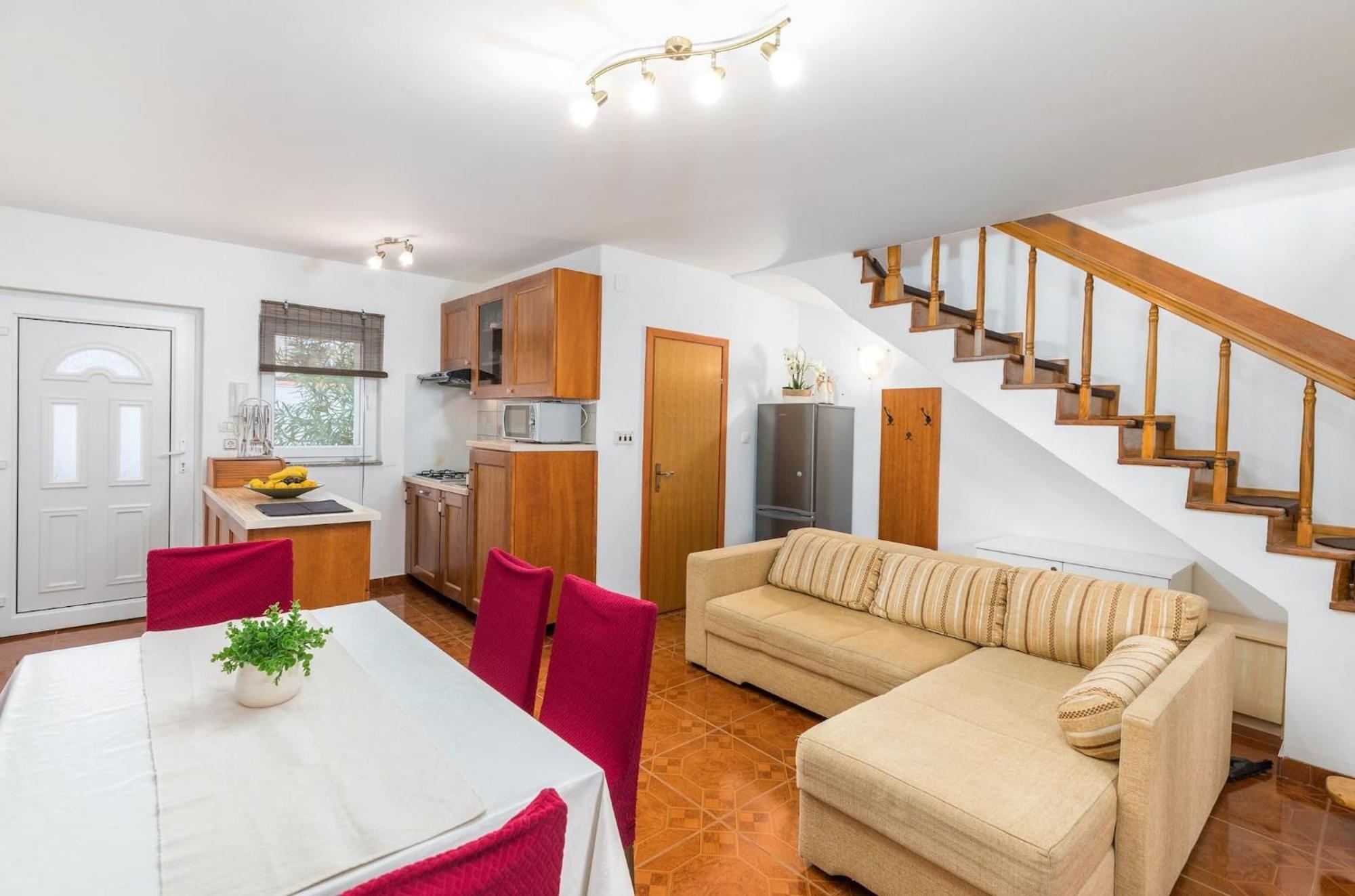 Apartment Buneta With Relaxing Outdoor Area Ližnjan 外观 照片